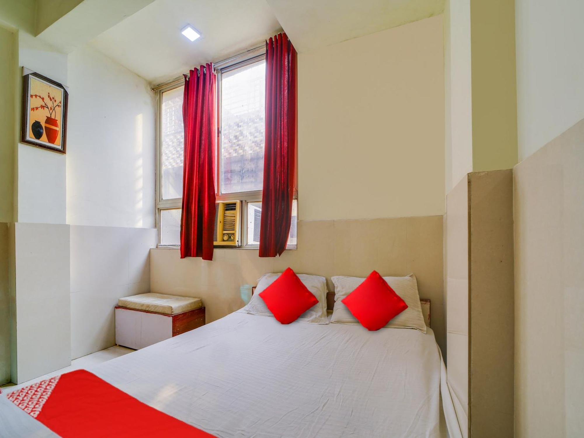 Hotel O Rama Krishna Bhopal Eksteriør billede
