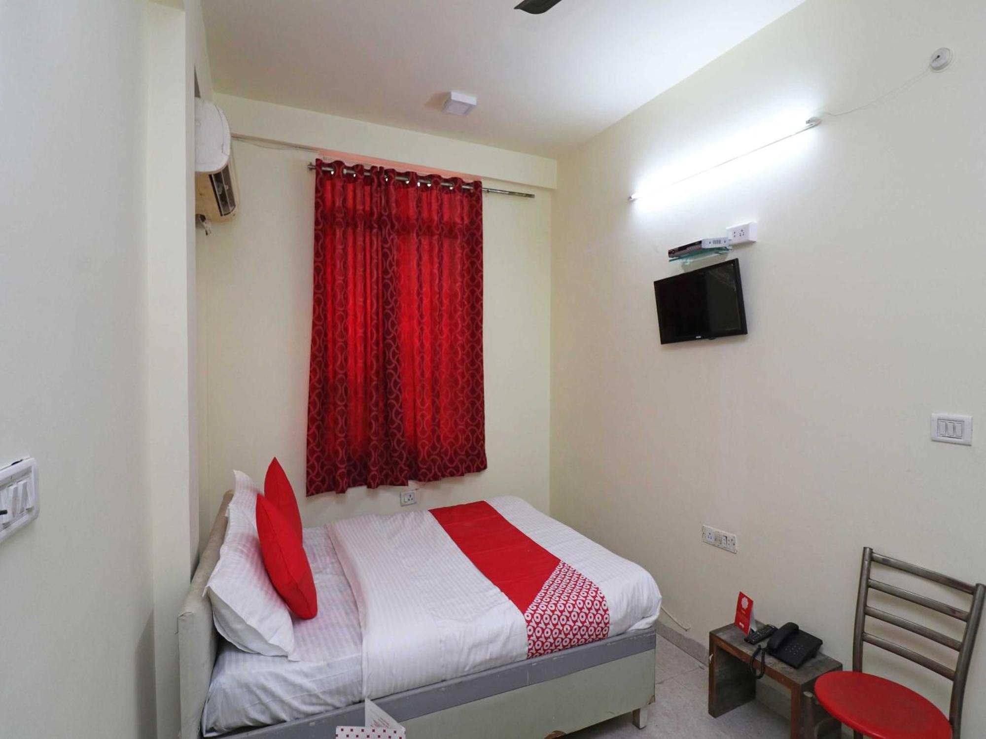 Hotel O Rama Krishna Bhopal Eksteriør billede