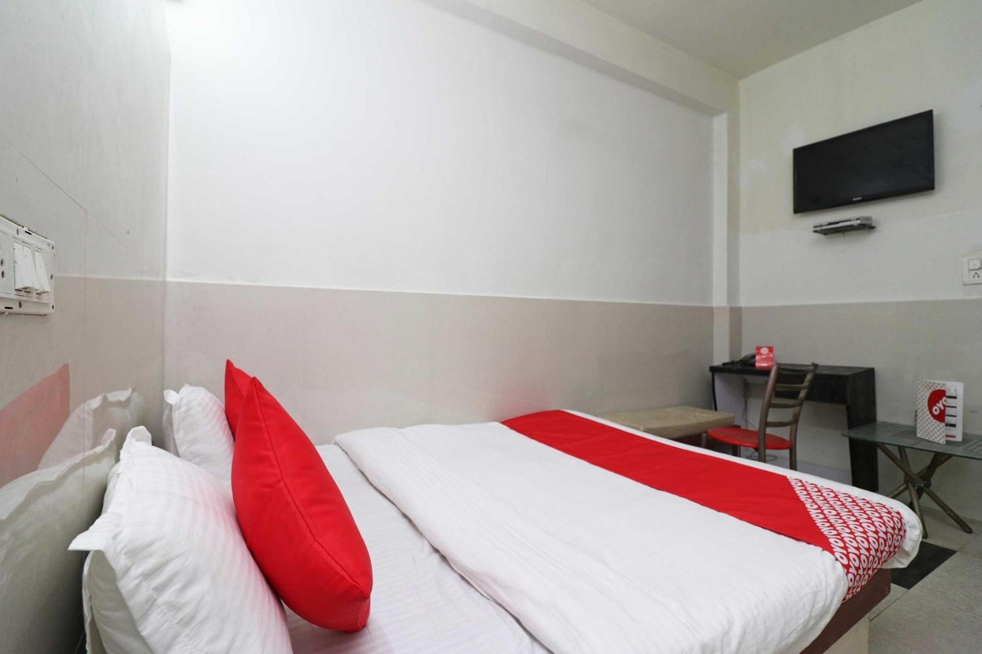 Hotel O Rama Krishna Bhopal Eksteriør billede