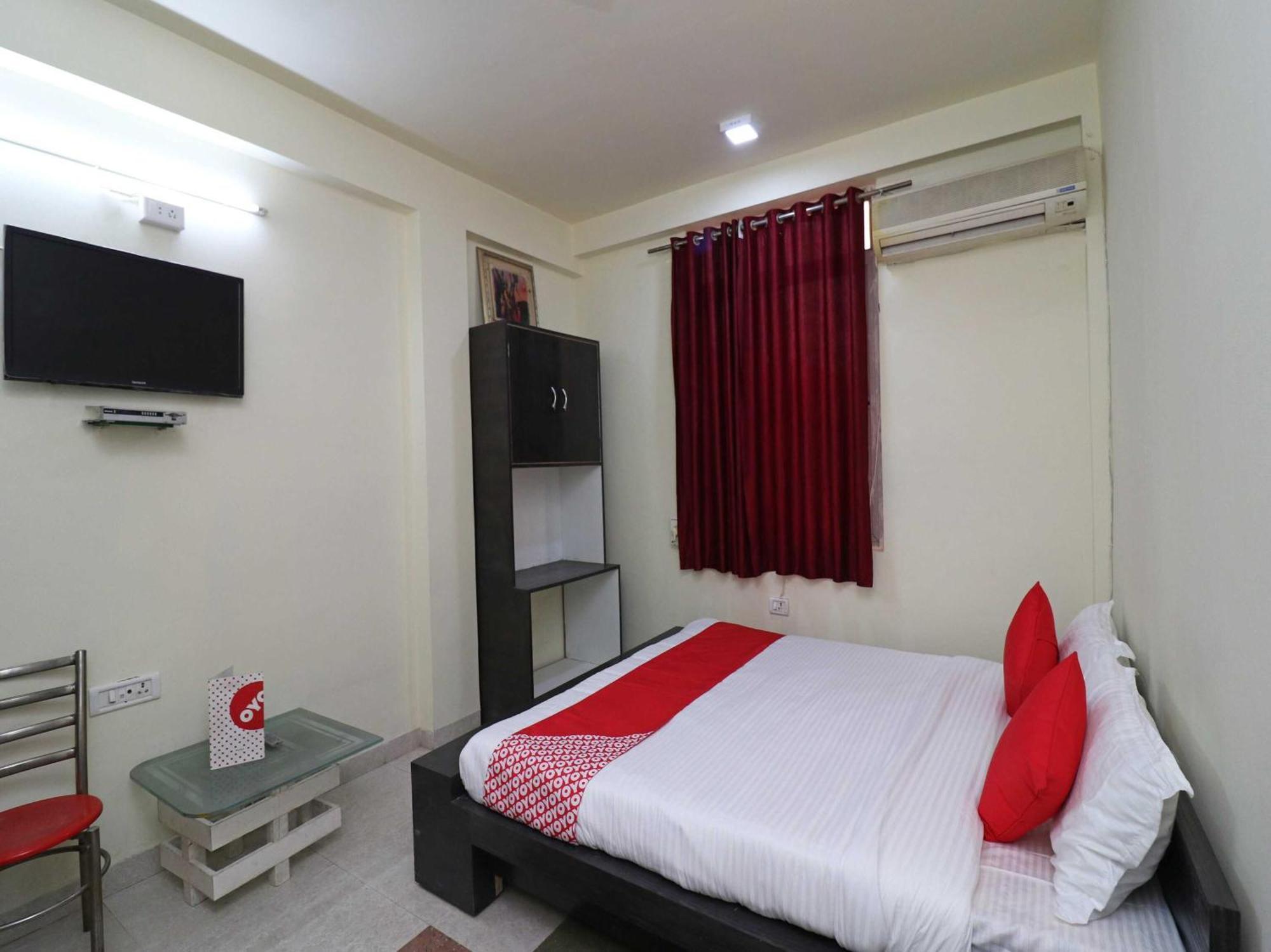 Hotel O Rama Krishna Bhopal Eksteriør billede